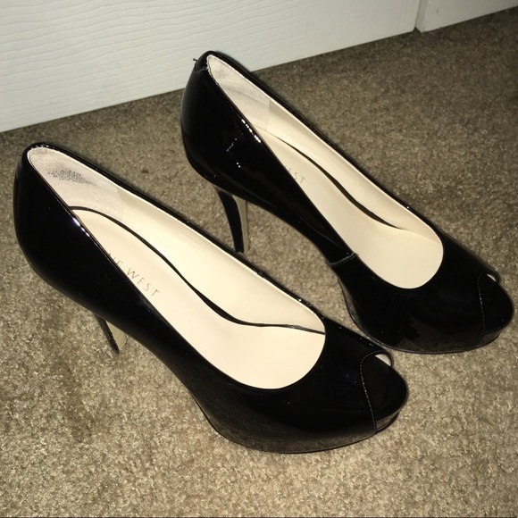 Nine West Shoes - Nine West Heel 5.5M Worn Twice